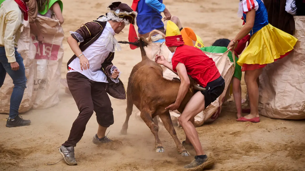 Grand Prix de la juventud con las cuadrillas de Puente la Reina durante sus fiestas de 2025. PABLO LASAOSA