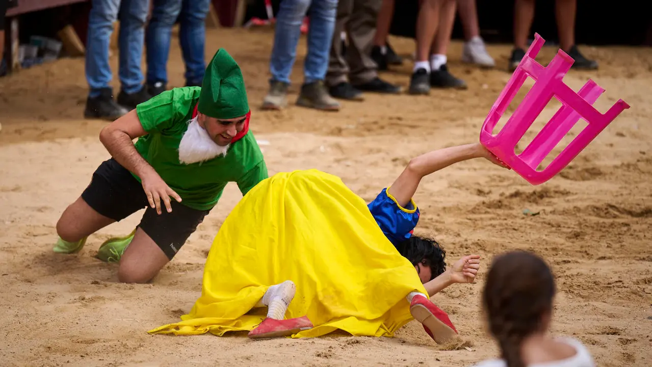 Grand Prix de la juventud con las cuadrillas de Puente la Reina durante sus fiestas de 2025. PABLO LASAOSA