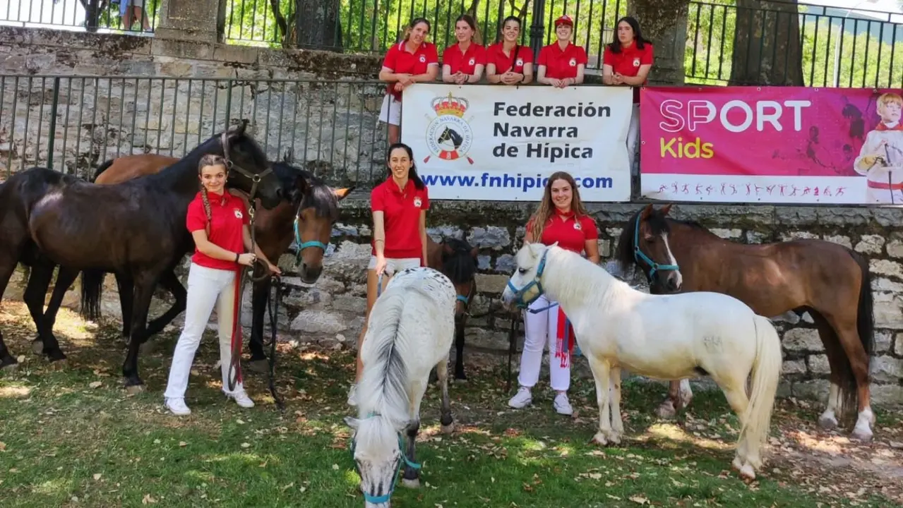 Los 20 años en imágenes de la Escuela de Hípica de Zolina. CEDIDA