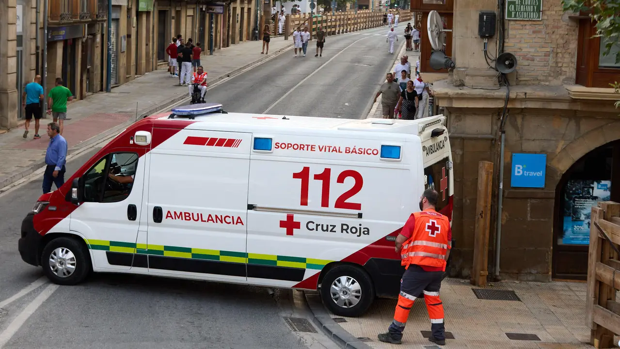 Momentos previos al segundo encierro de las fiestas de Tafalla 2025. IÑIGO ALZUGARAY