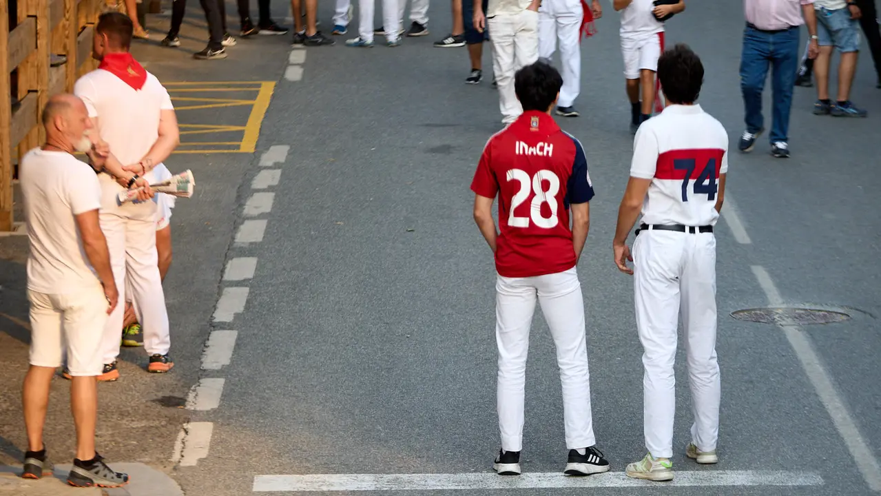 Tercer encierro de las fiestas de Tafalla 2025 con toros de la ganadería de Sobral. IÑIGO ALZUGARAY