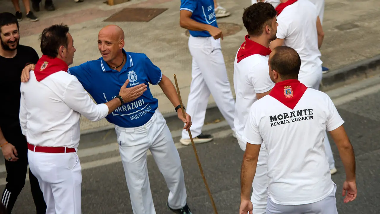 Tercer encierro de las fiestas de Tafalla 2025 con toros de la ganadería de Sobral. IÑIGO ALZUGARAY