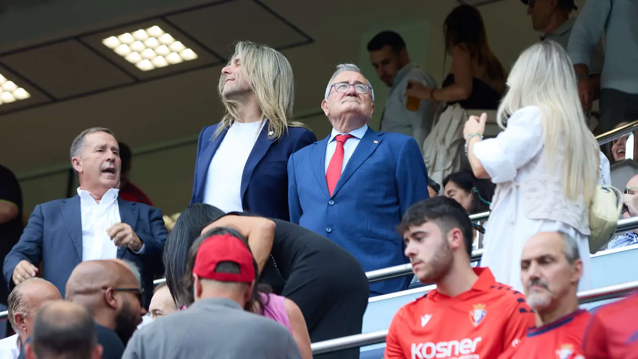 La grada del estadio de El Sadar durante el partido de La Liga EA Sports entre CA Osasuna y Valencia CF disputado en Pamplona. IÑIGO ALZUGARAY