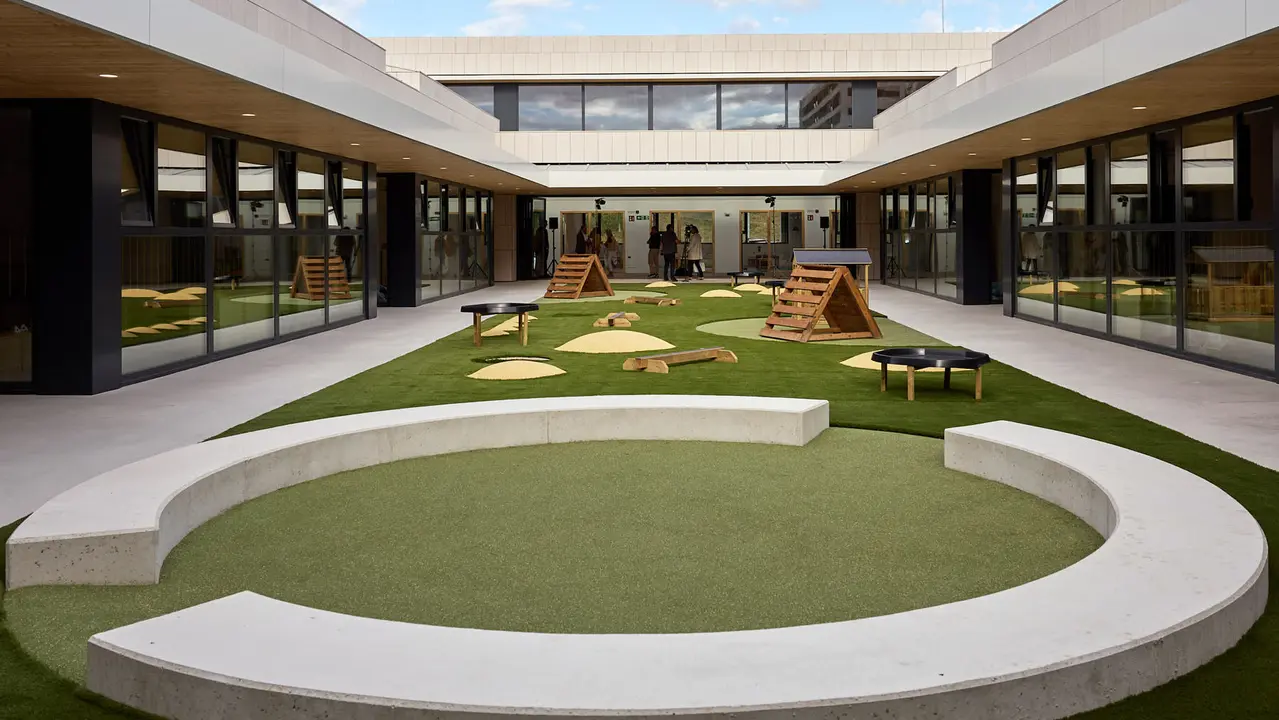 Nueva escuela Infantil Egunsenti en Erripagaña. IÑIGO ALZUGARAY