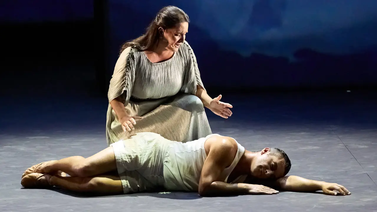 Espectáculo de danza Romance Sonámbulo de la compañía Antonio Najarro en el auditorio Baluarte de Pamplona durante de la XII edición del festival Flamenco On Fire. IÑIGO ALZUGARAY
