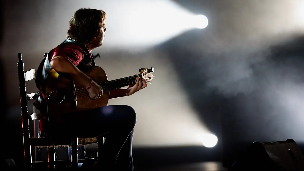 Concierto Esencial de Los Planetas en el auditorio Baluarte de Pamplona durante de la XII edición del festival Flamenco On Fire. IÑIGO ALZUGARAY