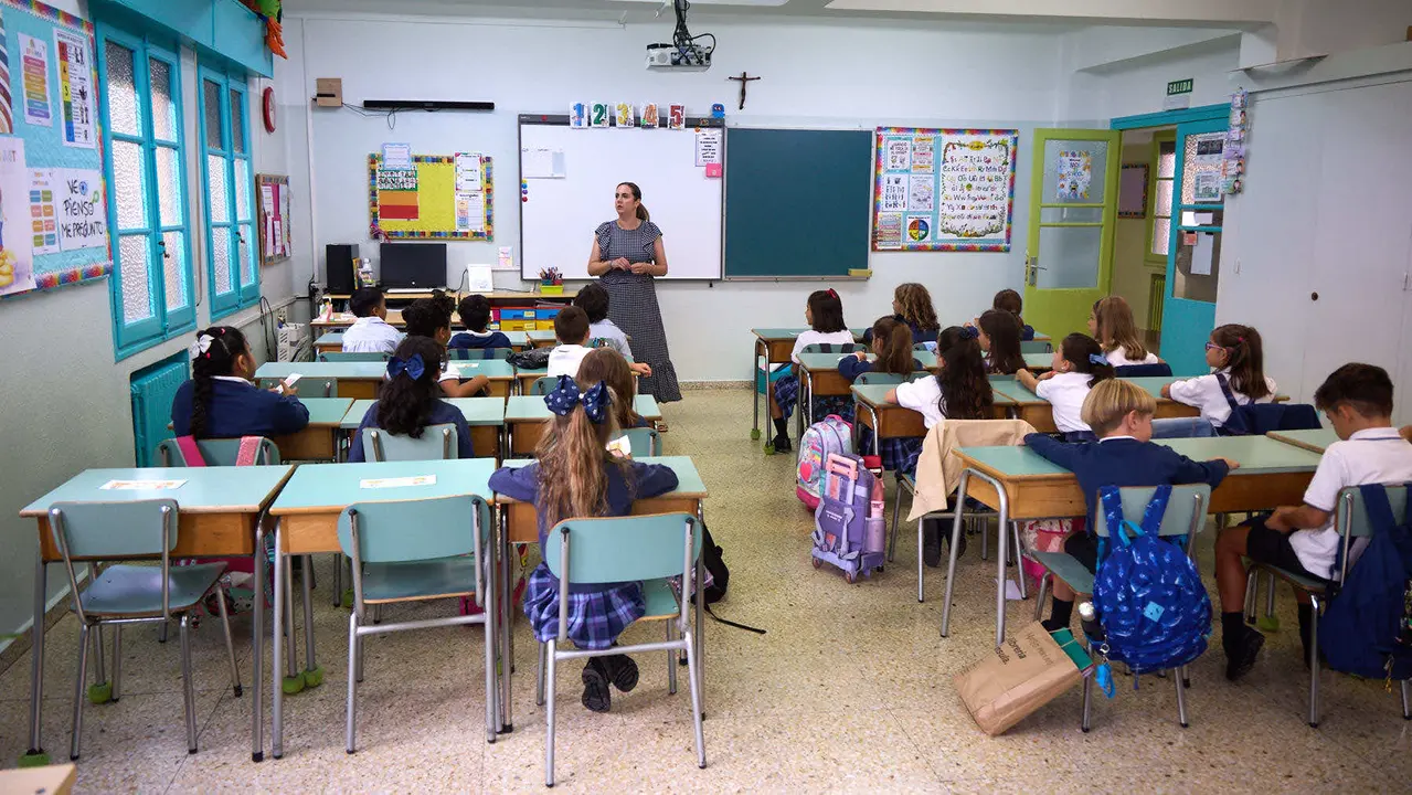 Inicio del curso escolar 2025/26 en el Colegio Fec Vedruna de Pamplona. IÑIGO ALZUGARAY