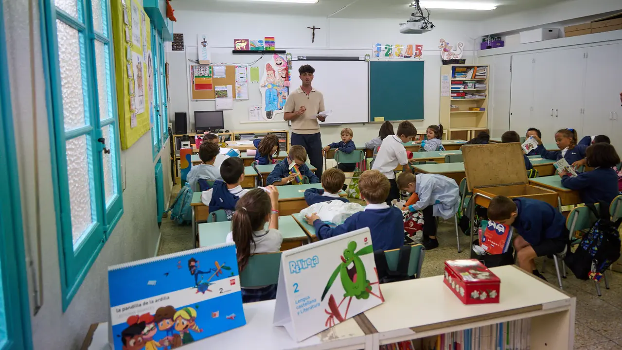 Inicio del curso escolar 2025/26 en el Colegio Fec Vedruna de Pamplona. IÑIGO ALZUGARAY