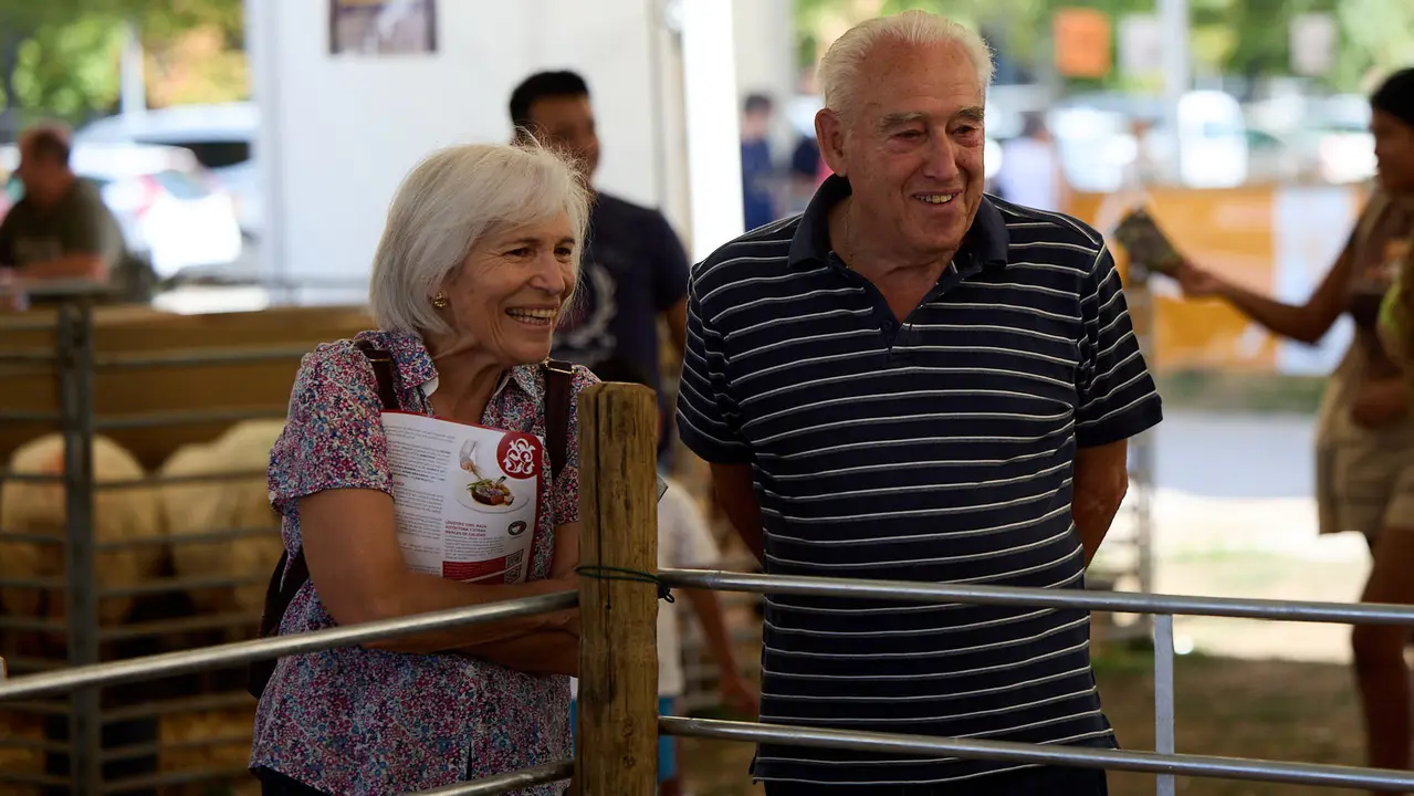 Feria de ganado Autentika de razas autóctonas navarras en el parque de la Runa de Pamplona. IÑIGO ALZUGARAY