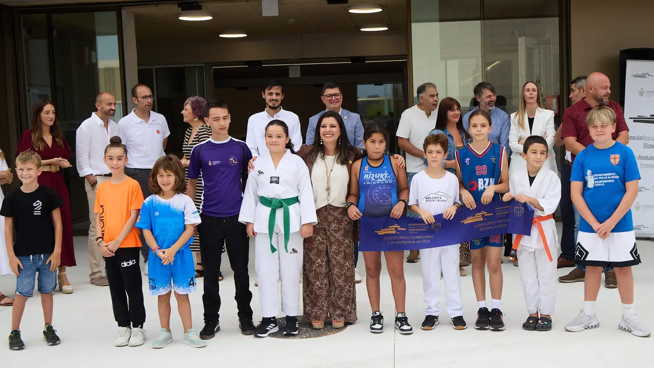 Inauguración del Polideportivo de Sarriguren. IÑIGO ALZUGARAY