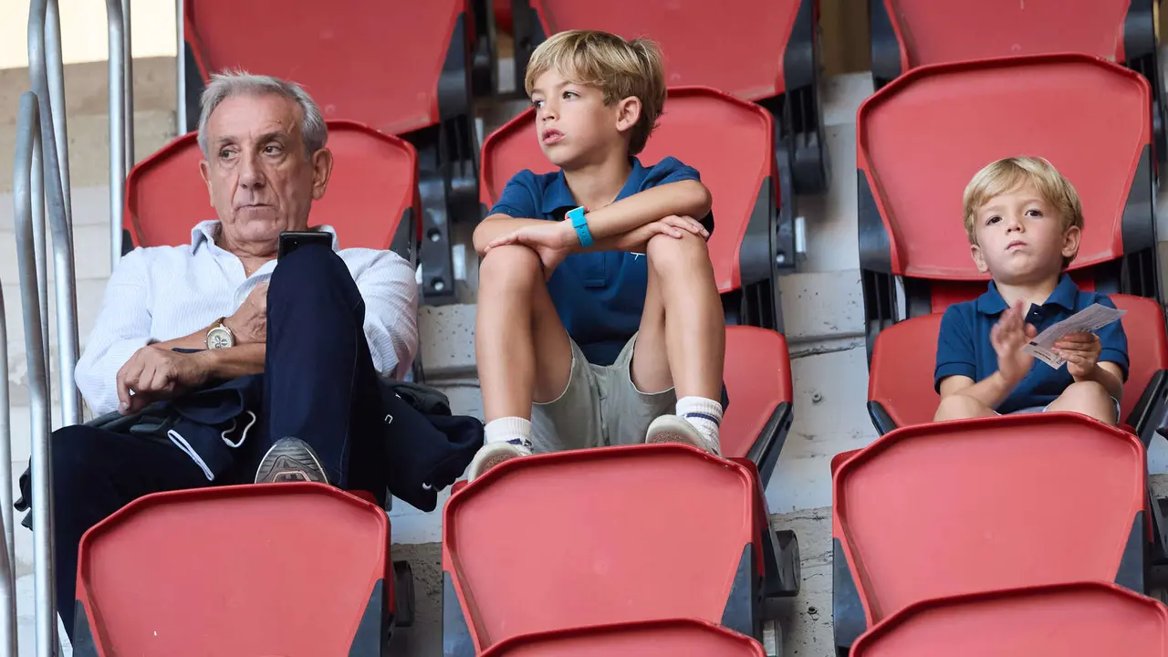 La grada del estadio de El Sadar durante el partido de La Liga EA Sports entre CA Osasuna y Rayo Vallecano disputado en Pamplona. IÑIGO ALZUGARAY