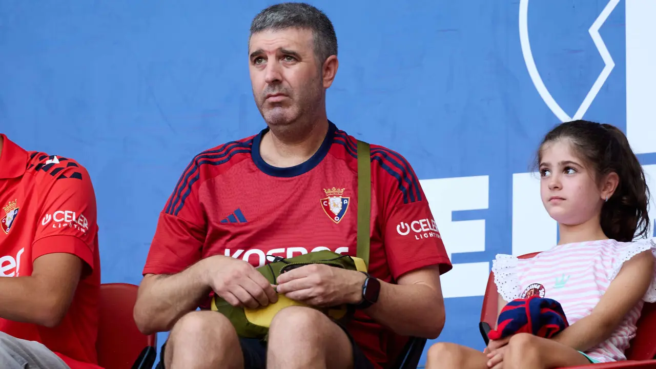 La grada del estadio de El Sadar durante el partido de La Liga EA Sports entre CA Osasuna y Rayo Vallecano disputado en Pamplona. IÑIGO ALZUGARAY