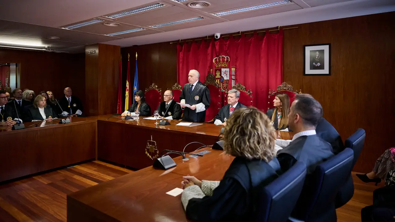 Acto de apertura del año judicial 2025-26 con la intervención del presidente del Tribunal Superior de Justicia de Navarra (TSJN), Julián Huarte; y el fiscal superior de la Comunidad foral, Jaime Goyena. PABLO LASAOSA