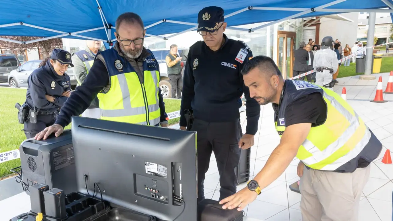 Simulacro de emergencia biológica en Pamplona. POLICÍA NACIONAL