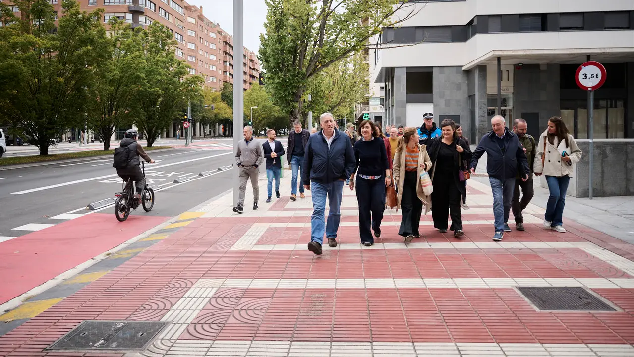 Acto de inauguración de la ampliación del corredor sostenible de Pío XII de Pamplona. PABLO LASAOSA