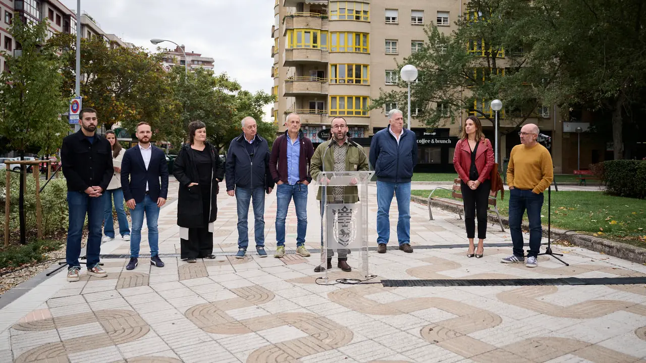 Acto de inauguración de la ampliación del corredor sostenible de Pío XII de Pamplona. PABLO LASAOSA