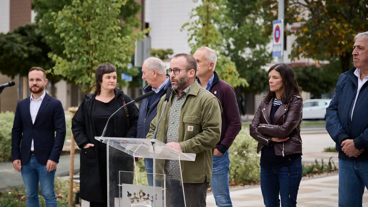 Acto de inauguración de la ampliación del corredor sostenible de Pío XII de Pamplona. PABLO LASAOSA