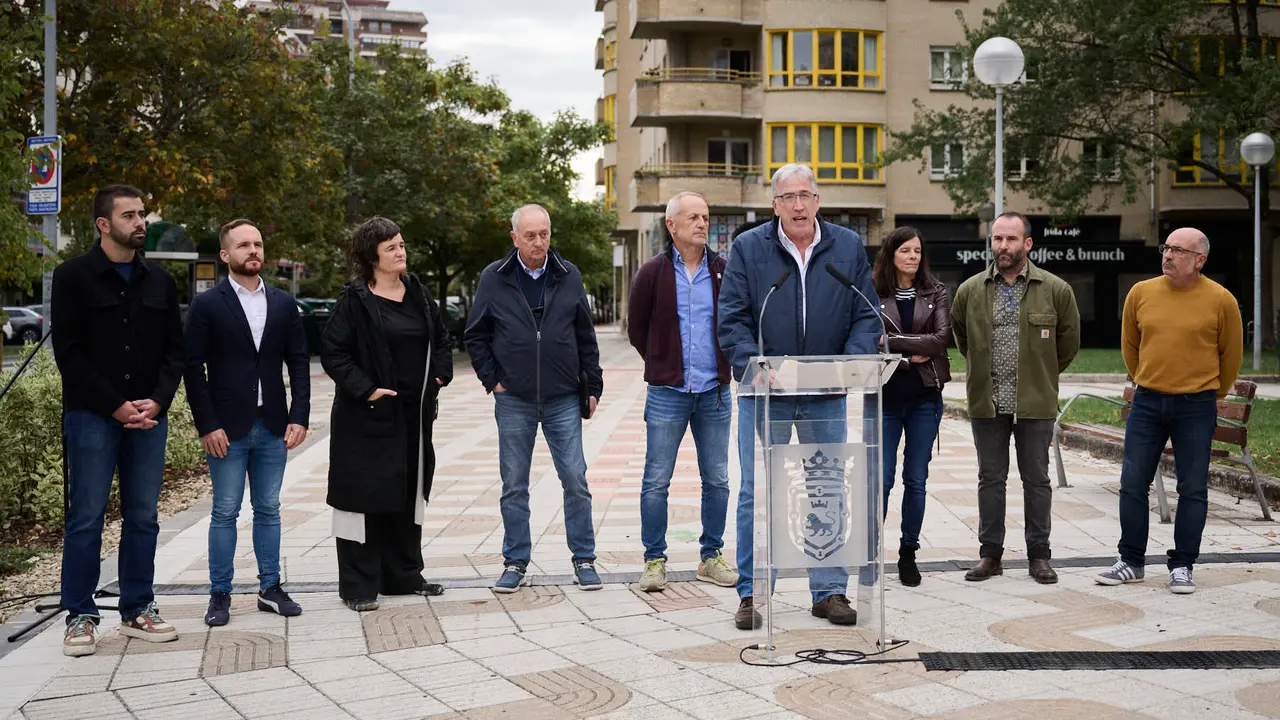 Acto de inauguración de la ampliación del corredor sostenible de Pío XII de Pamplona. PABLO LASAOSA