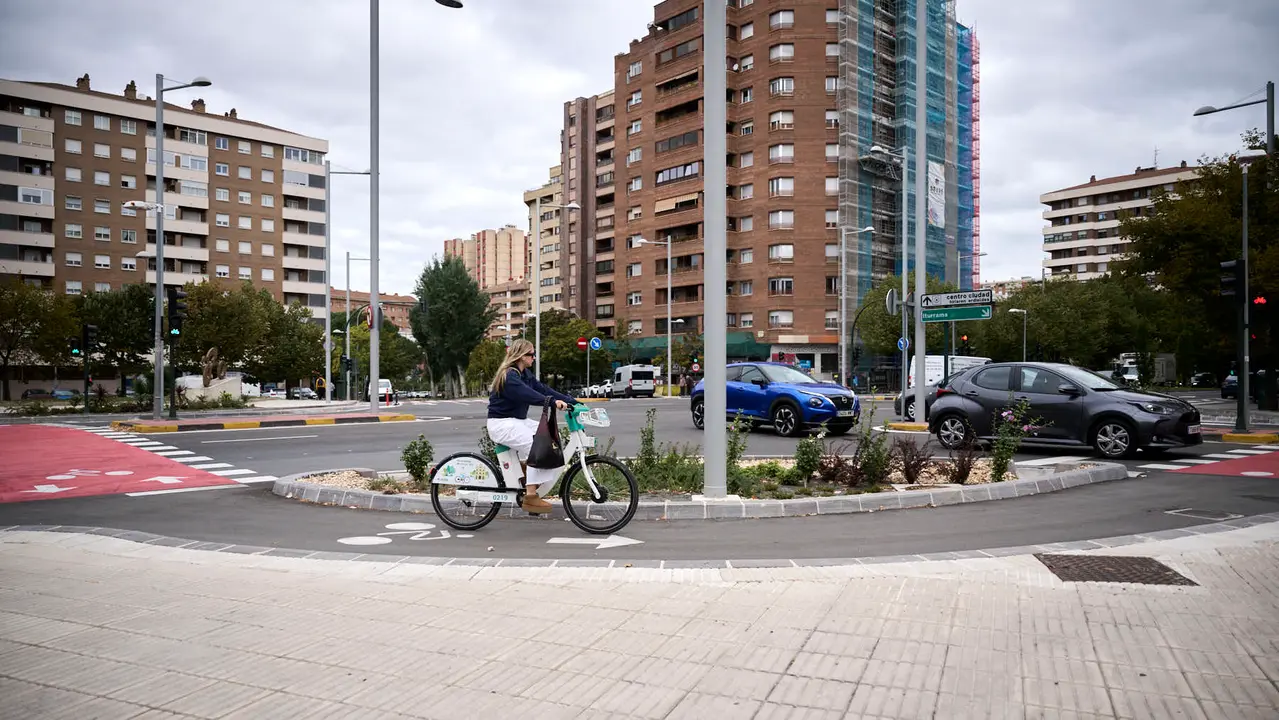 Acto de inauguración de la ampliación del corredor sostenible de Pío XII de Pamplona. PABLO LASAOSA