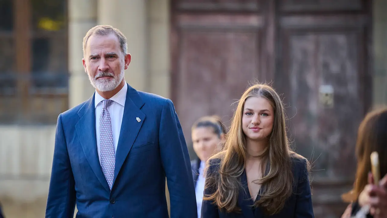 La Princesa Leonor, acompañada de los Reyes Felipe y Letizia, inicia en el Palacio de Navarra una visita a la Comunidad foral que se prolongará durante el viernes y el sábado.
PABLO LASAOSA