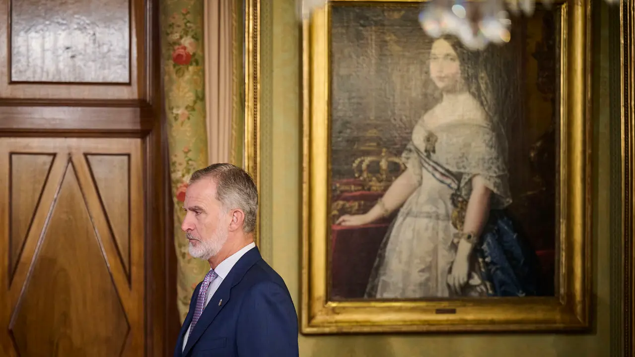 La Princesa Leonor, acompañada de los Reyes Felipe y Letizia, inicia en el Palacio de Navarra una visita a la Comunidad foral que se prolongará durante el viernes y el sábado.
PABLO LASAOSA