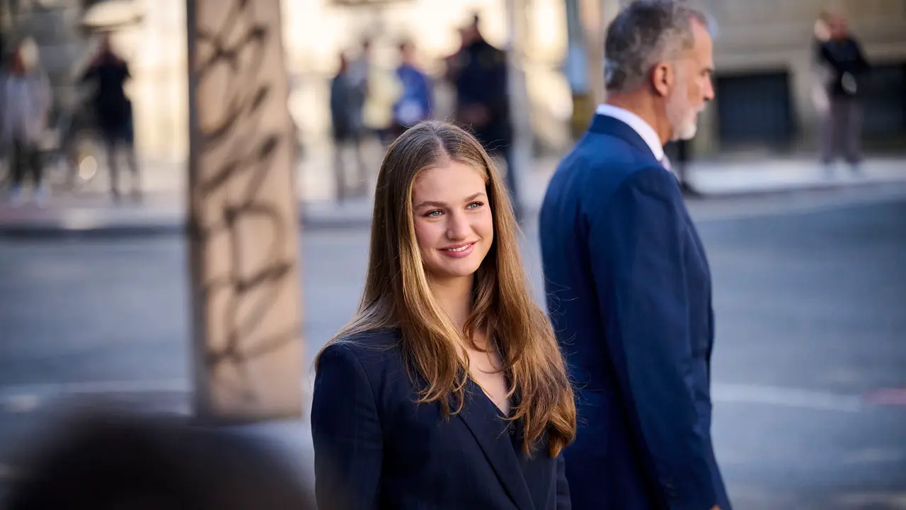 La Princesa Leonor, acompañada de los Reyes Felipe y Letizia, inicia en el Palacio de Navarra una visita a la Comunidad foral que se prolongará durante el viernes y el sábado.
PABLO LASAOSA