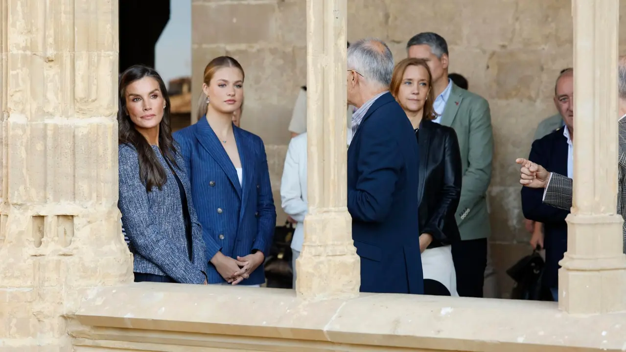 Segunda jornada de la visita de la Princesa Leonor y los Reyes Felipe VI y Letizia a Navarra en el Palacio Real de Olite. EFE
