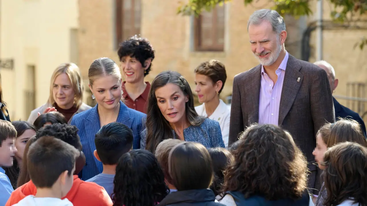 Segunda jornada de la visita de la Princesa Leonor y los Reyes Felipe VI y Letizia a Navarra en el Palacio Real de Olite. EFE