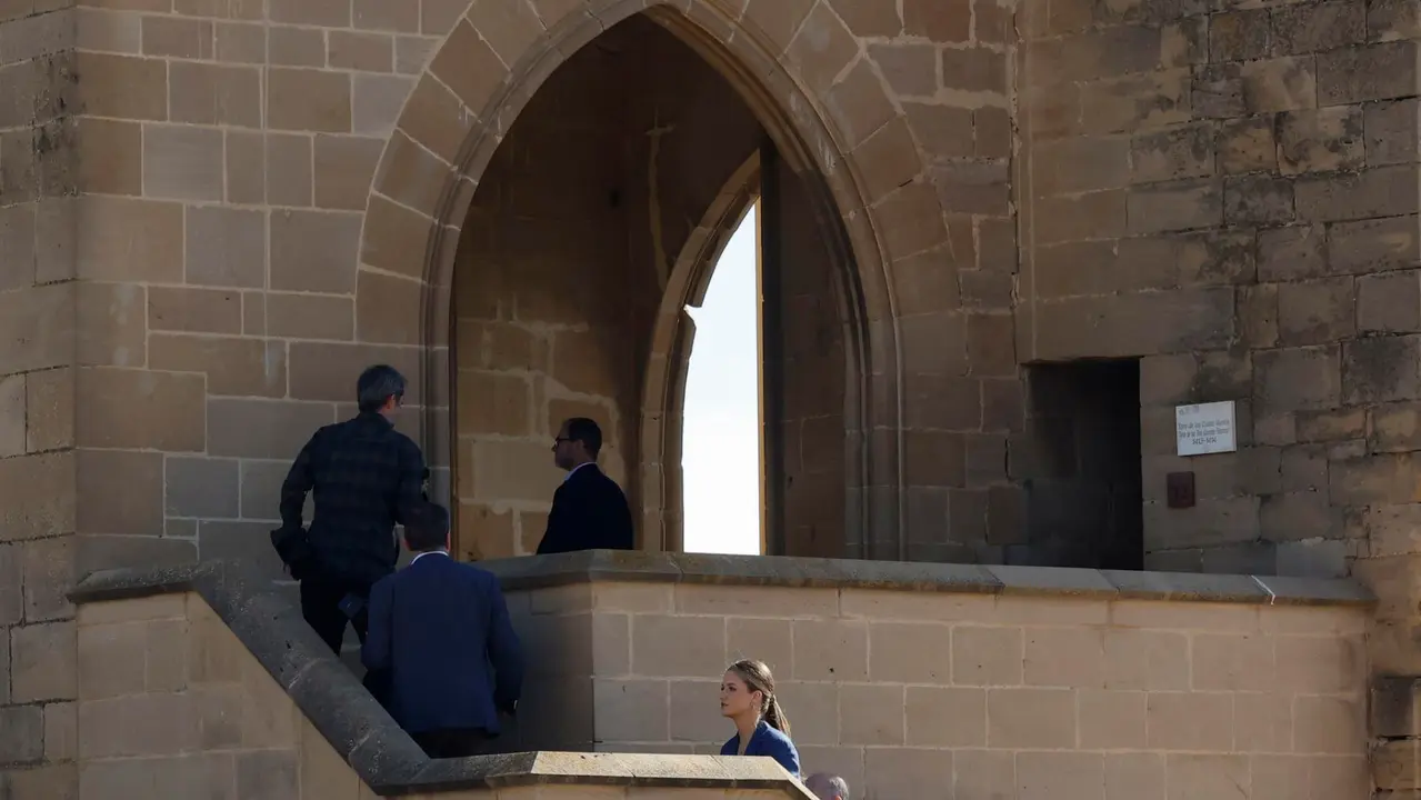 Segunda jornada de la visita de la Princesa Leonor y los Reyes Felipe VI y Letizia a Navarra en el Palacio Real de Olite. EFE