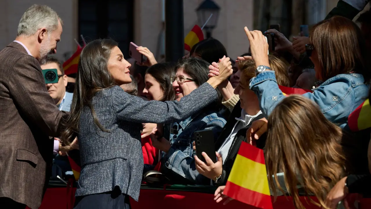 La princesa Leonor, acompañada de sus padres, los reyes Felipe VI y Letizia cierran en Tudela una visita real a Navarra de dos días. EFE