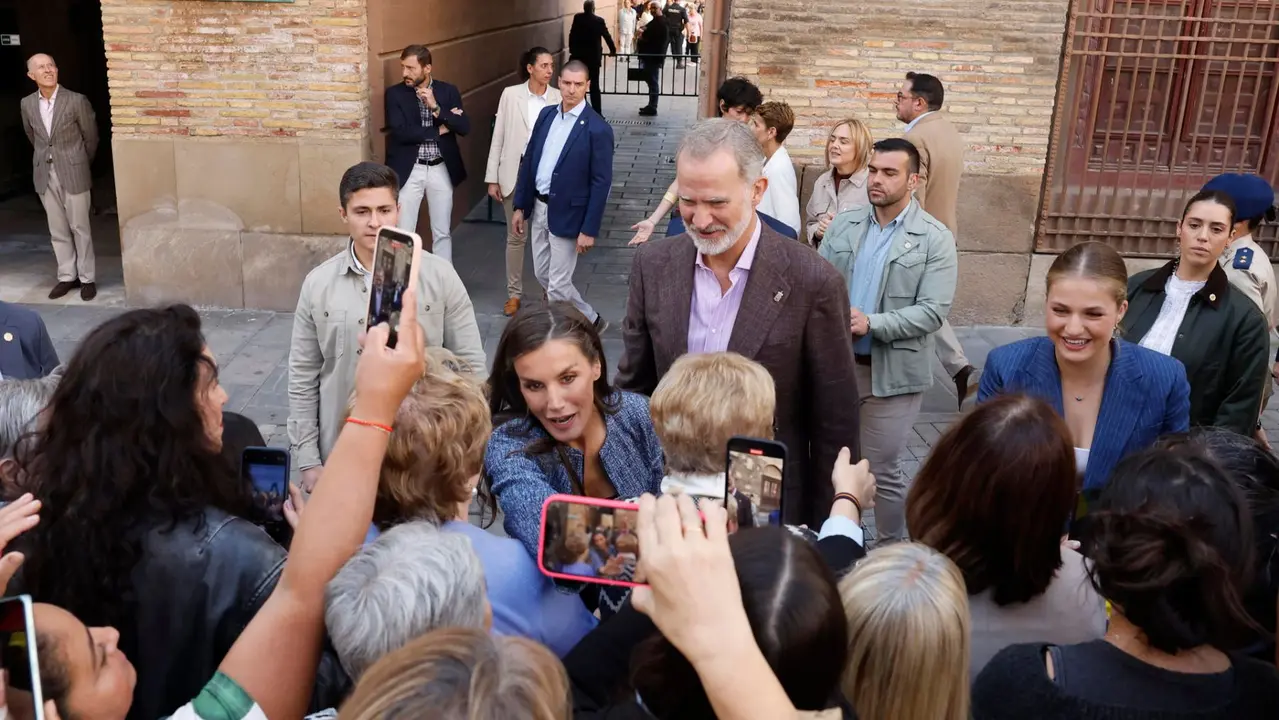 La princesa Leonor, acompañada de sus padres, los reyes Felipe VI y Letizia cierran en Tudela una visita real a Navarra de dos días. EFE