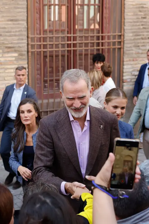 La princesa Leonor, acompañada de sus padres, los reyes Felipe VI y Letizia cierran en Tudela una visita real a Navarra de dos días. EFE