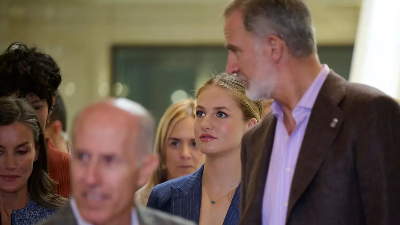 La princesa Leonor, acompañada de sus padres, los reyes Felipe VI y Letizia cierran en Tudela una visita real a Navarra de dos días. EFE