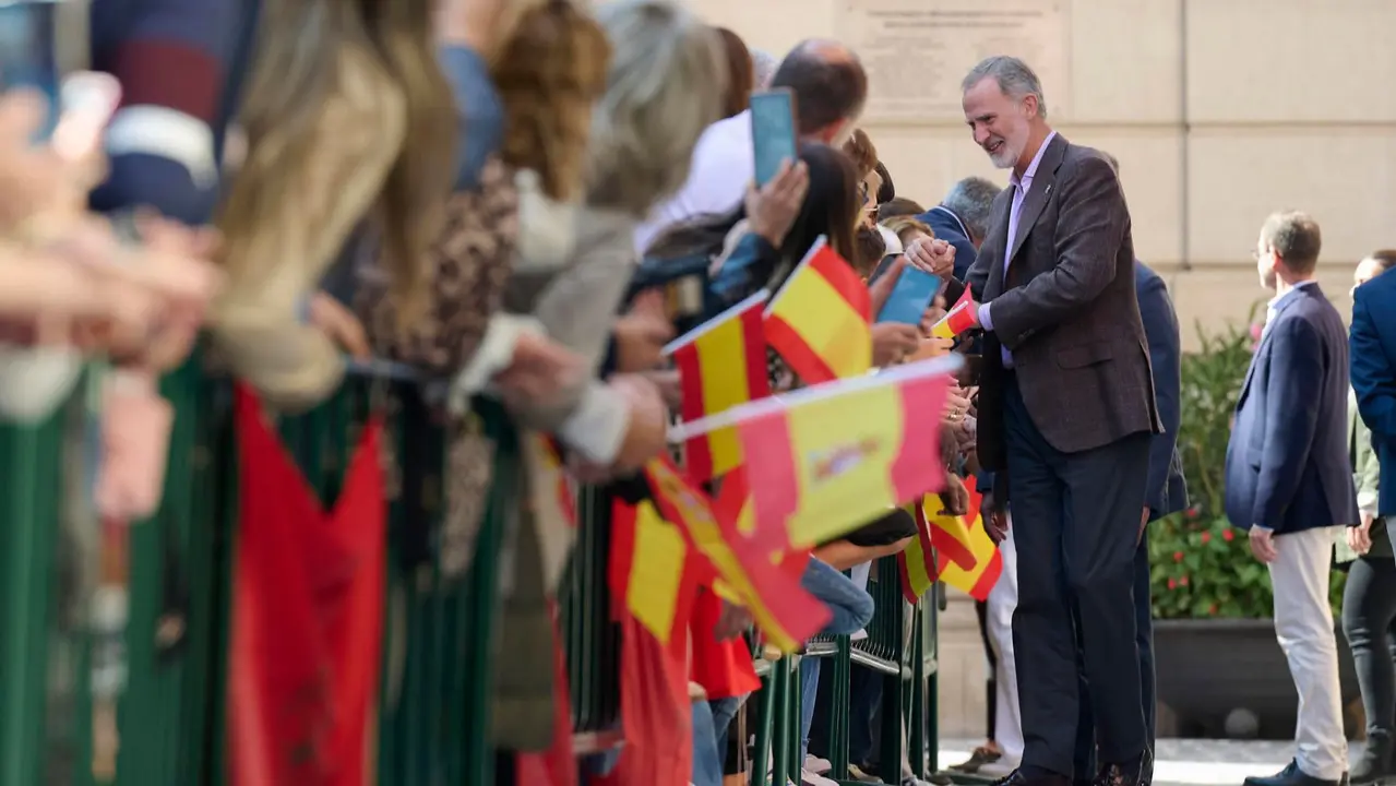 La princesa Leonor, acompañada de sus padres, los reyes Felipe VI y Letizia cierran en Tudela una visita real a Navarra de dos días. EFE