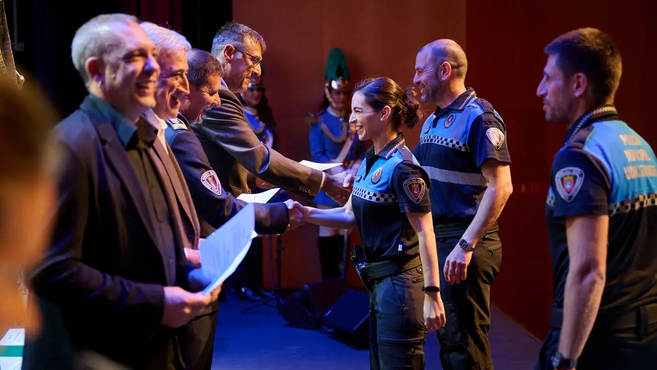 Acto institucional con motivo de la festividad de San Miguel, patrón de la Policía Municipal de Pamplona, en el que se entregarán medallas de servicios distinguidos, felicitaciones públicas y reconocimientos ciudadanos. PABLO LASAOSA