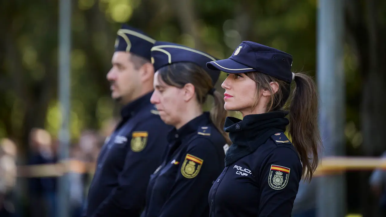 Acto conmemorativo de los patronos de la Policía Nacional, los Santos Ángeles Custodios. PABLO LASAOSA