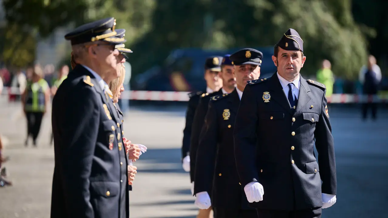 Acto conmemorativo de los patronos de la Policía Nacional, los Santos Ángeles Custodios. PABLO LASAOSA