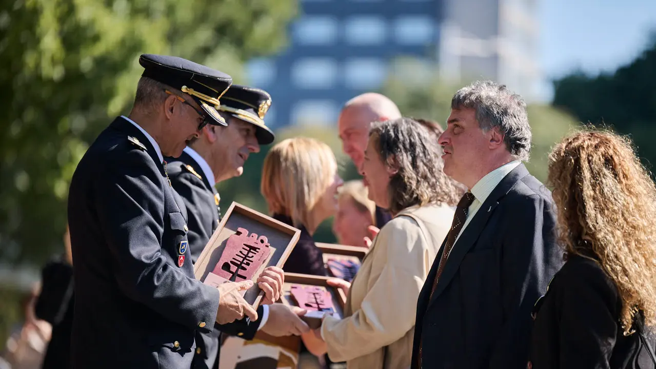 Acto conmemorativo de los patronos de la Policía Nacional, los Santos Ángeles Custodios. PABLO LASAOSA