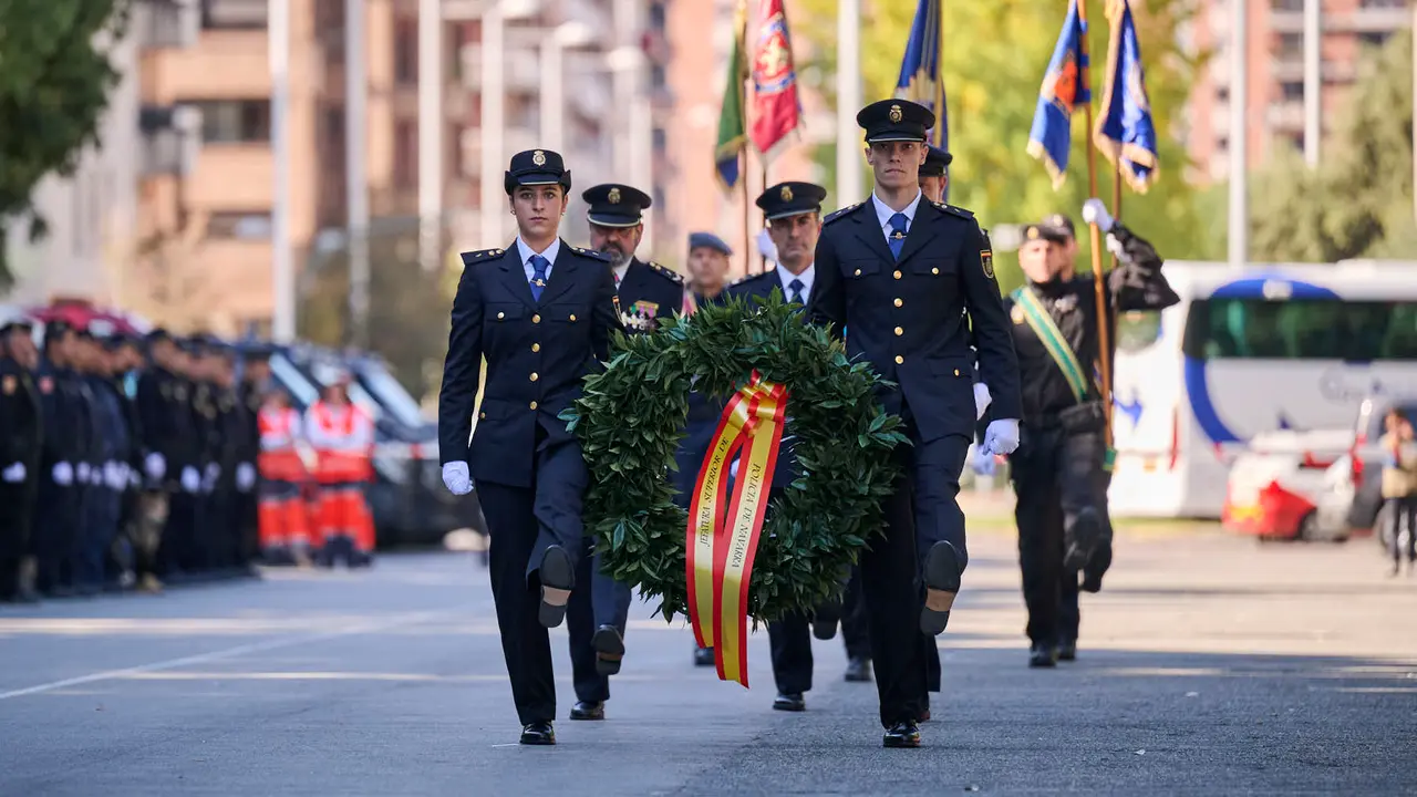 Acto conmemorativo de los patronos de la Policía Nacional, los Santos Ángeles Custodios. PABLO LASAOSA
