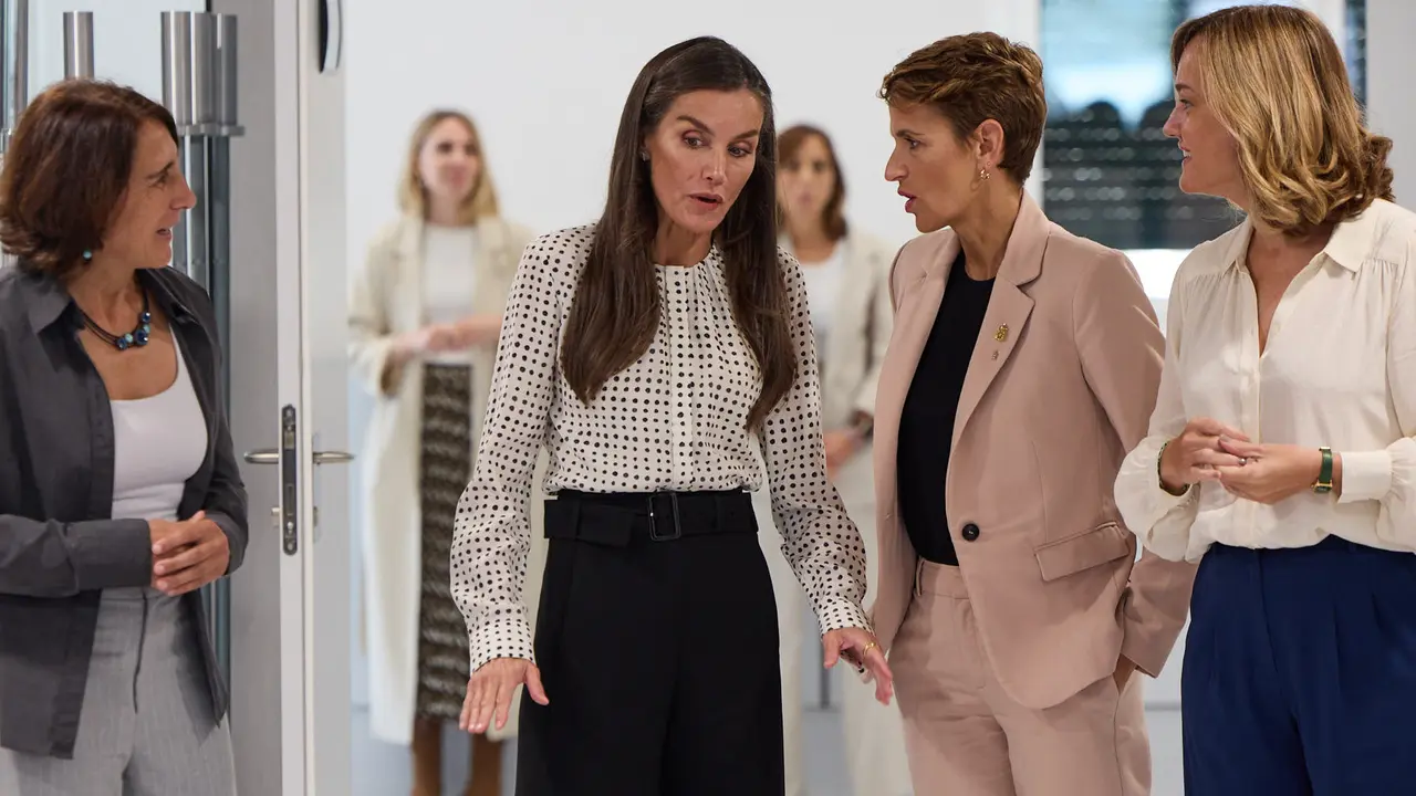 La Reina Letizia visita el Centro Integrado Politécnico de FP de Lumbier para inaugurar el curso escolar 2025-2026. IÑIGO ALZUGARAY