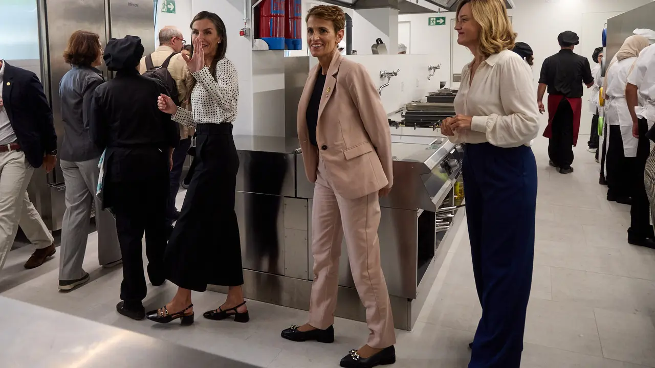 La Reina Letizia visita el Centro Integrado Politécnico de FP de Lumbier para inaugurar el curso escolar 2025-2026. IÑIGO ALZUGARAY