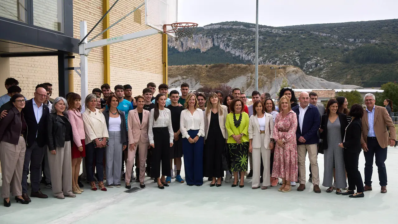La Reina Letizia visita el Centro Integrado Politécnico de FP de Lumbier para inaugurar el curso escolar 2025-2026. IÑIGO ALZUGARAY