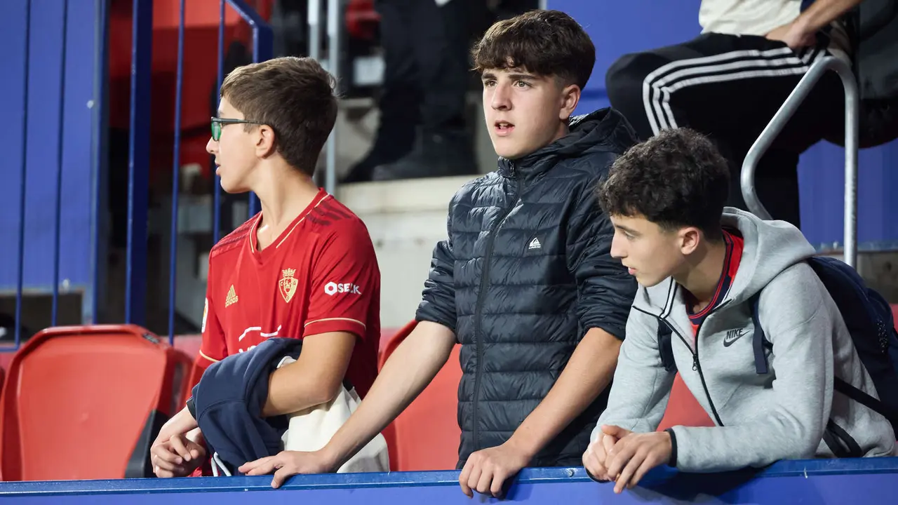 La grada del estadio de El Sadar durante el partido de La Liga EA Sports entre CA Osasuna y Getafe CF disputado en Pamplona. IÑIGO ALZUGARAY