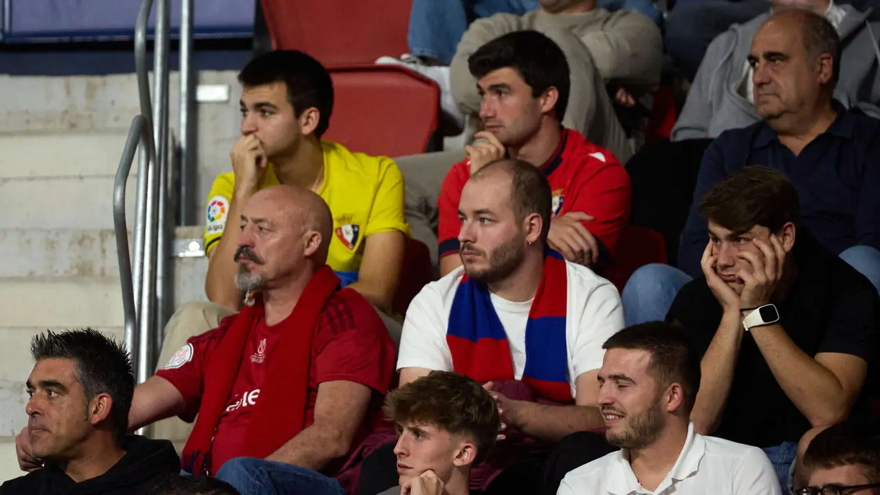 La grada del estadio de El Sadar durante el partido de La Liga EA Sports entre CA Osasuna y Getafe CF disputado en Pamplona. IÑIGO ALZUGARAY