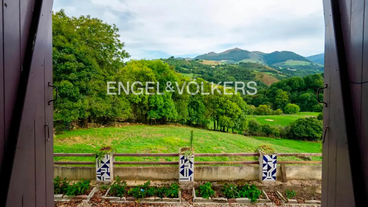 Casa en venta en Baztán. IDEALISTA / ENGEL & VÖLKERS