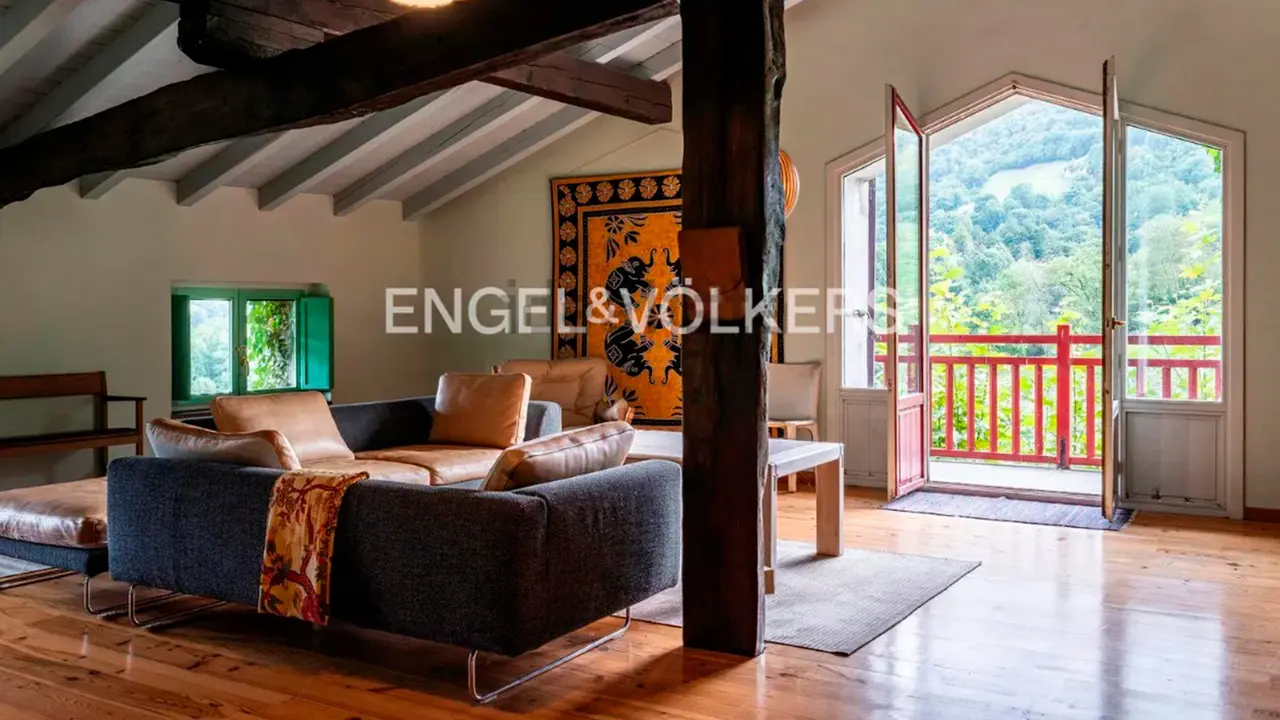Casa en venta en Baztán. IDEALISTA / ENGEL & VÖLKERS