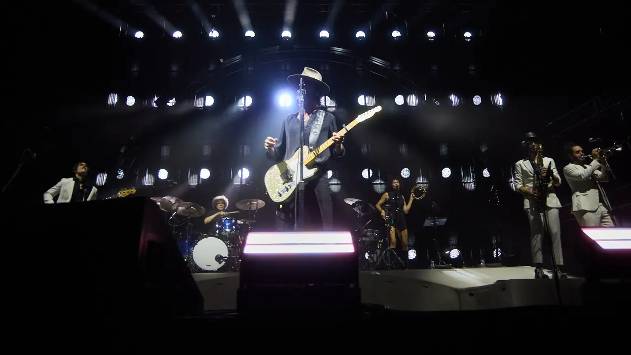 Concierto de Leiva dentro de su gira Tour Gigante 2025 en el pabellón Navarra Arena de Pamplona. IÑIGO ALZUGARAY