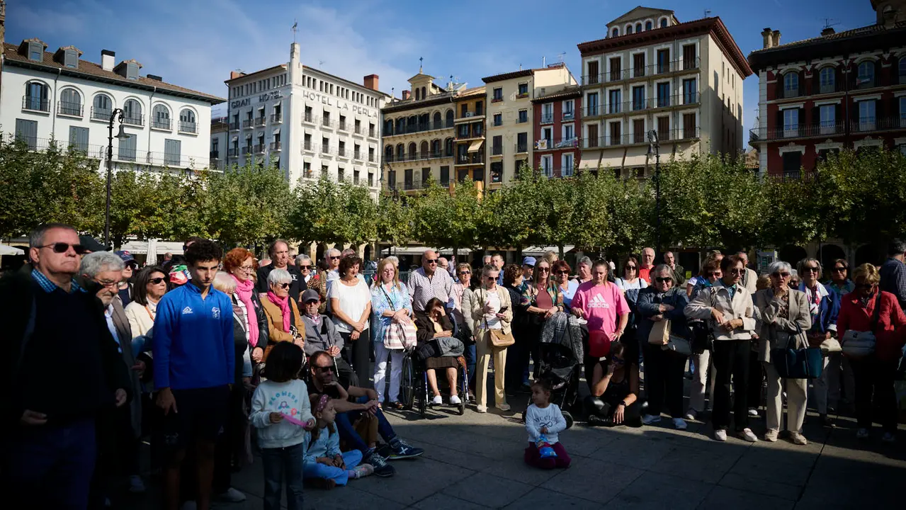 Saray celebra el Día Internacional del Cáncer de Mama en Pamplona. PABLO LASAOSA