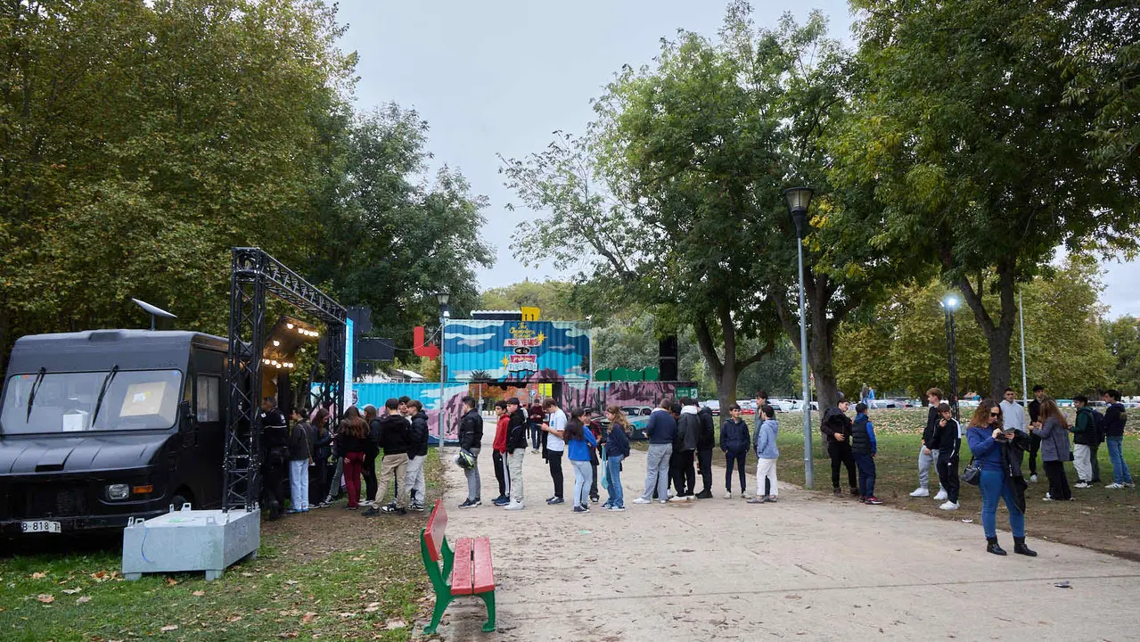 Champions Burger en el parque de La Runa de Pamplona. IÑIGO ALZUGARAY