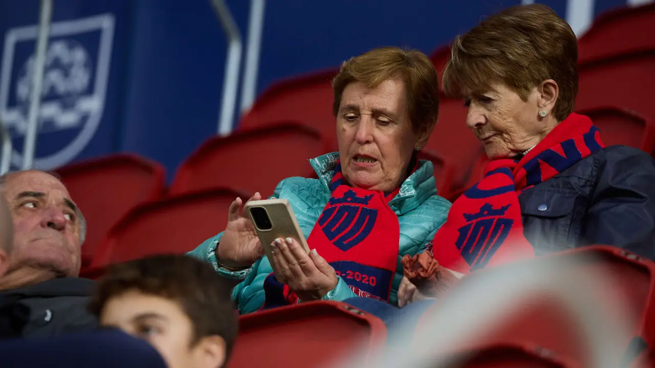 La grada del estadio de El Sadar durante el partido de La Liga EA Sports entre CA Osasuna y RC Celta disputado en Pamplona. IÑIGO ALZUGARAY